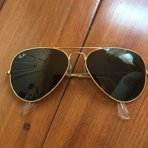 Classic Ray-Bans Green and Gold - Small